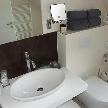 Zum Kaiserlichen Postamt Szálloda