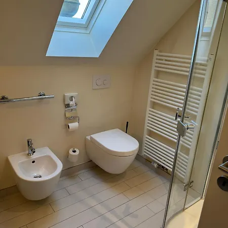 Zum Kaiserlichen Postamt 4*